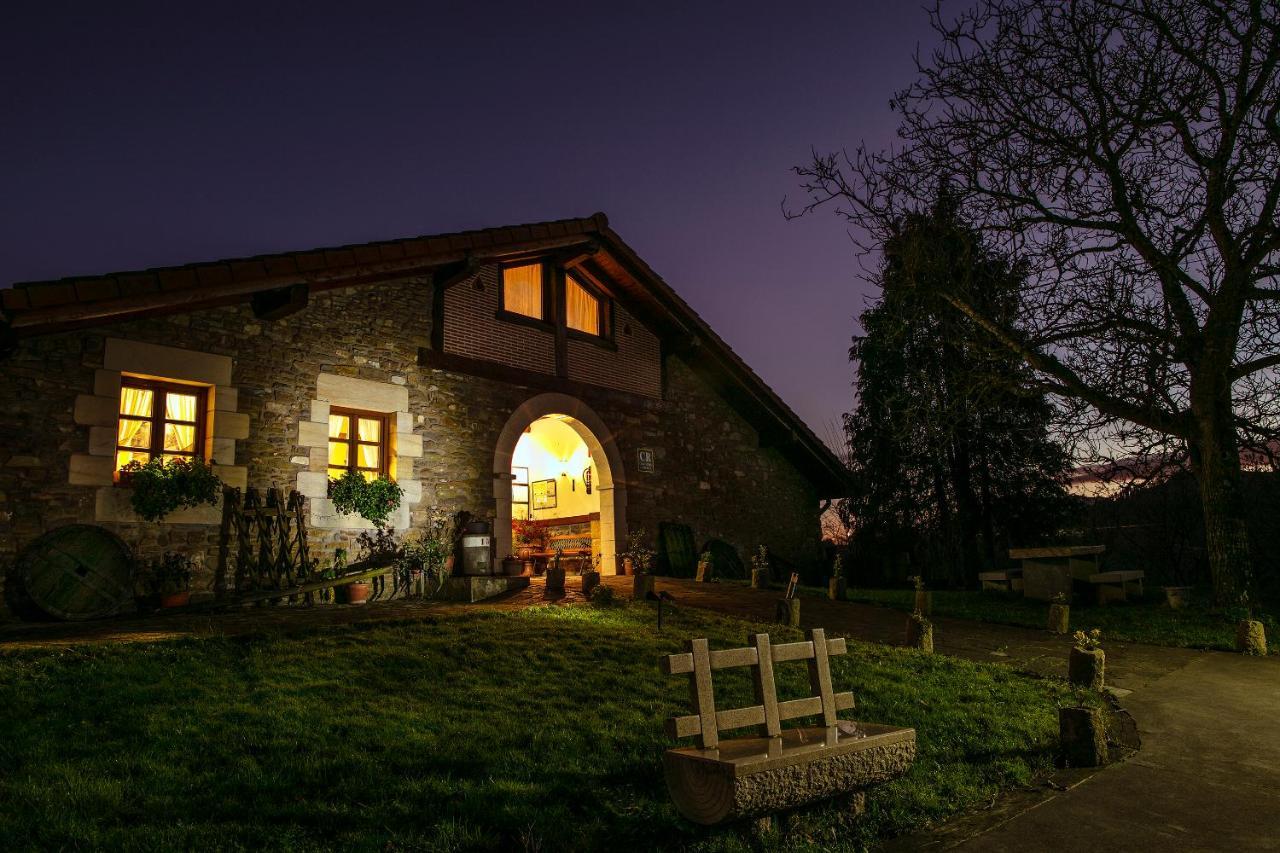 Zelai Villa Mallavia Exterior photo